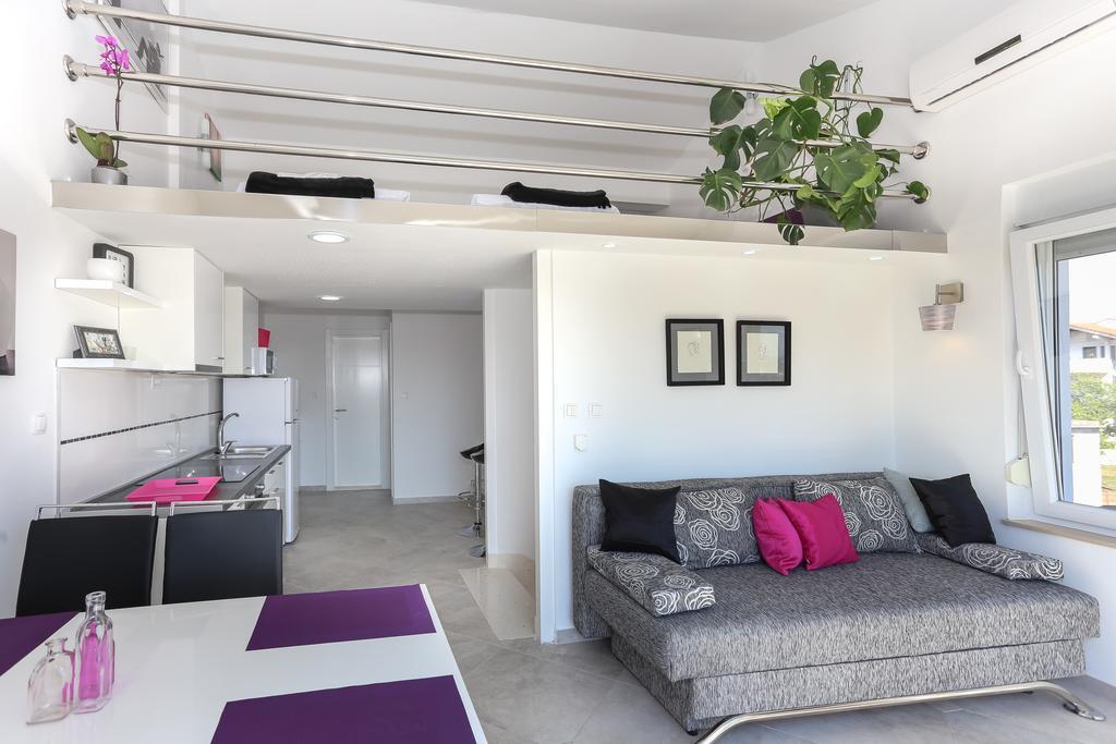 The Tribunj Suites 外观 照片